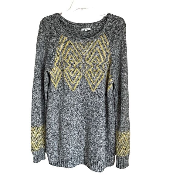 Maurices Grey Knit Gray Yellow Geometric Print Pullover Sweater Size Large - Picture 1 of 12